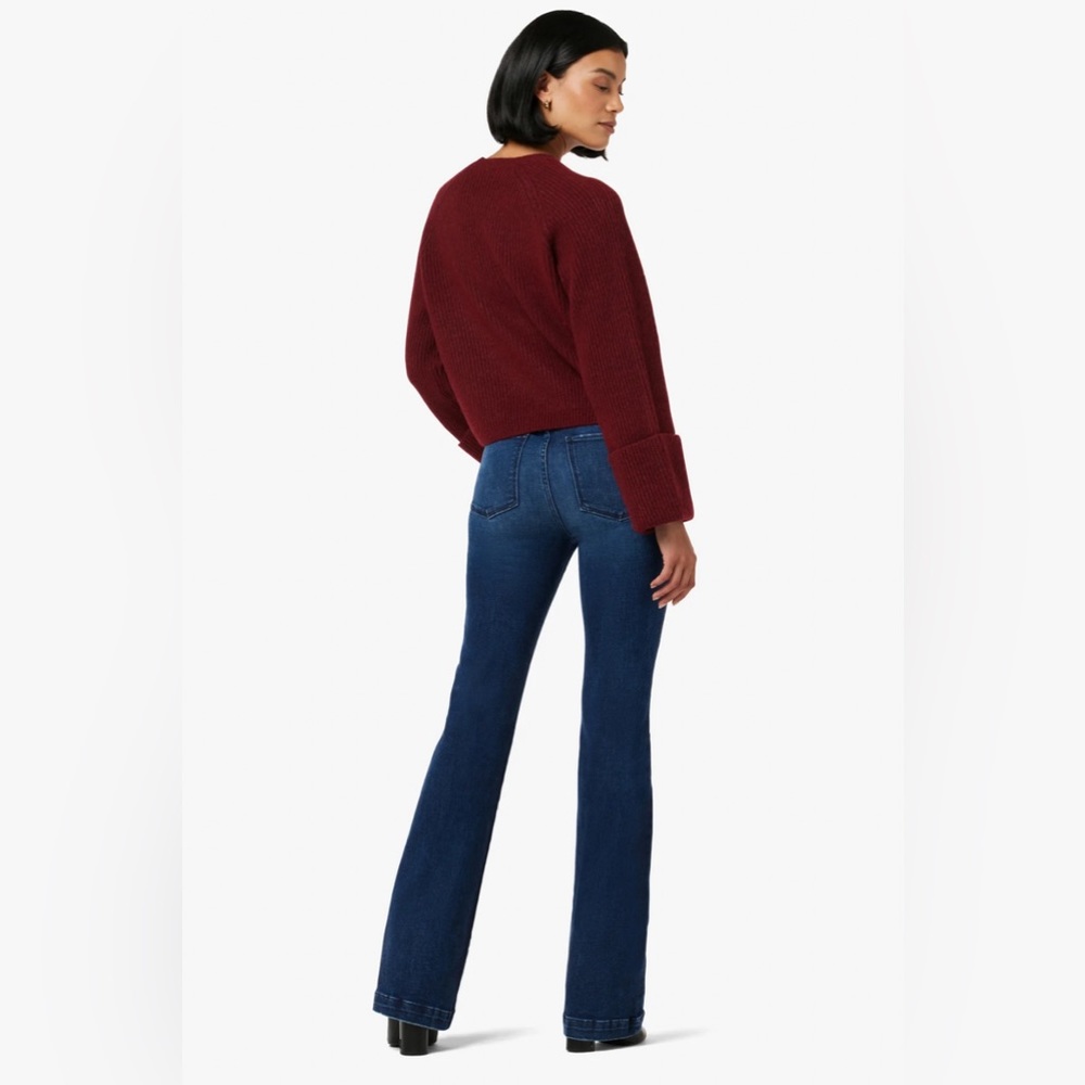 JOE JEANS THE HI HONEY BOOTCUT SIZE 30
HIGH RISE CURVY BOOTCUT FLAWLESS 34"